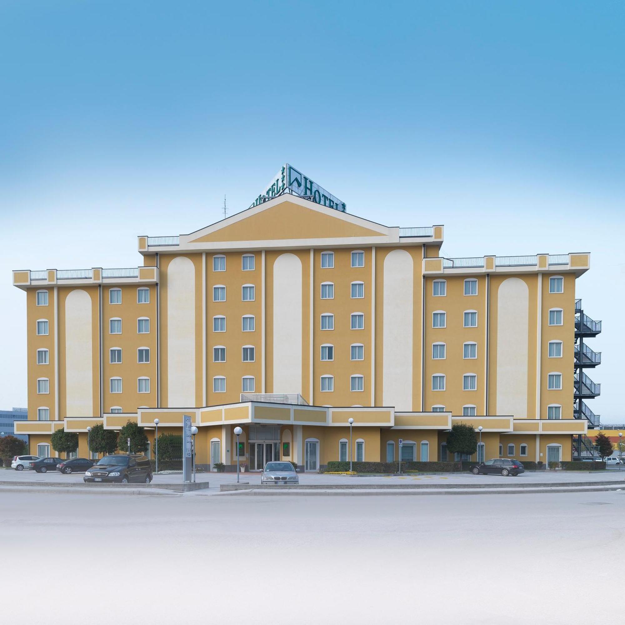 Piramidi Hotel Торри-ди-Квартезоло Экстерьер фото